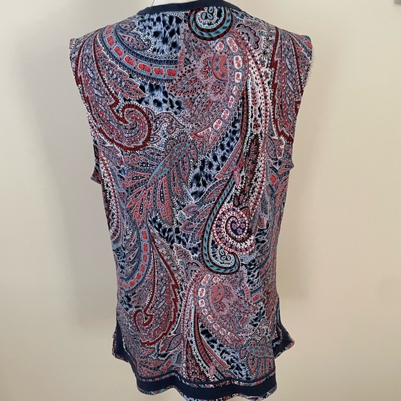 Peck & Peck Multicolor Paisley Sleeveless Top - Picture 6 of 9